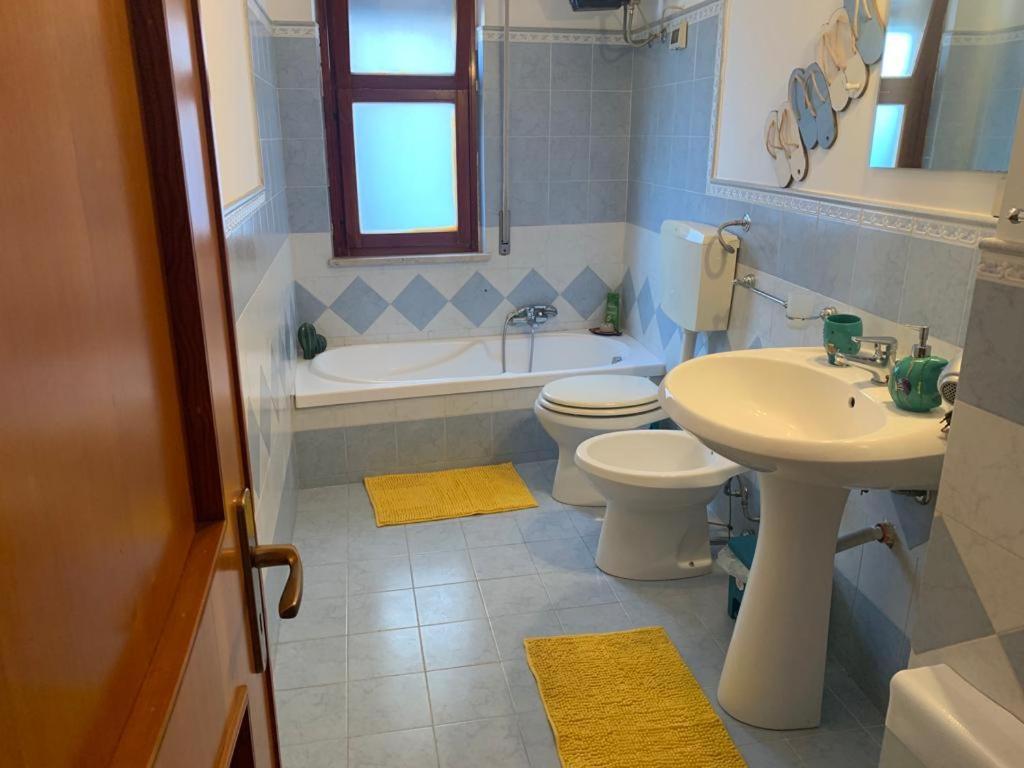 Rocca Mondello Rooms, Beach And Sea 巴勒莫 外观 照片
